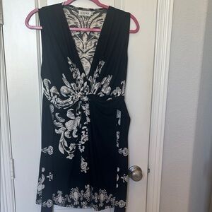 Adore Black and Cream tunic top